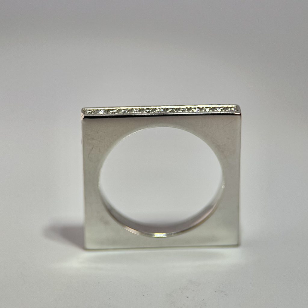 Guldring - No 26