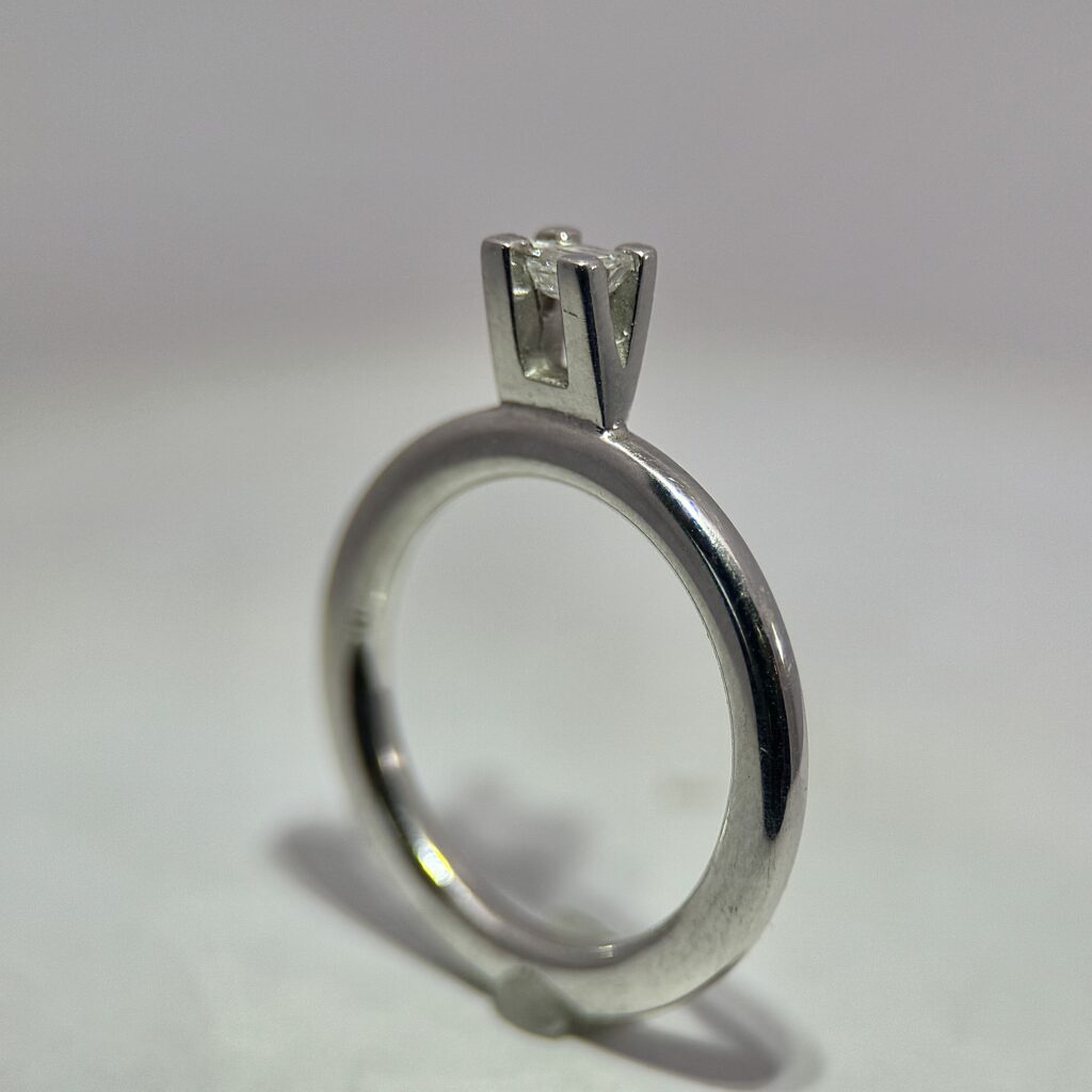Guldring - No 44